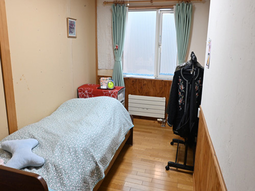 住宅型有料老人ホーム花凪2号館｜事業案内｜特定非営利活動法人 在宅生活支援サービスホーム 花凪｜札幌市｜認知症ケア・訪問介護